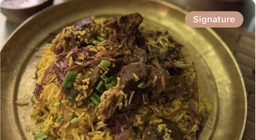 Mutton matka biryani with gravy