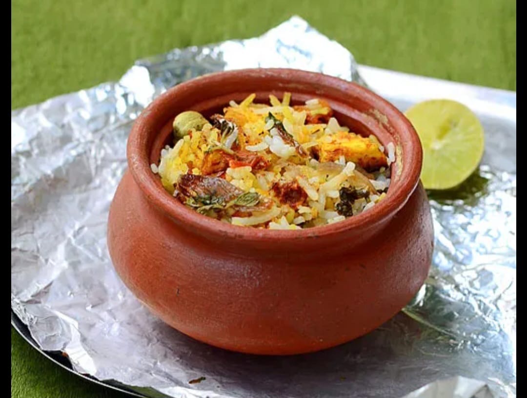 Veg matka biryani with salan